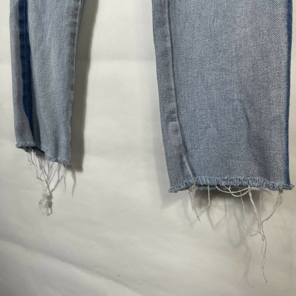 Pacsun Mom Jean Raw Hem Two Tone Denim Light Wash Women's 28 100% Cotton - Picture 3 of 8